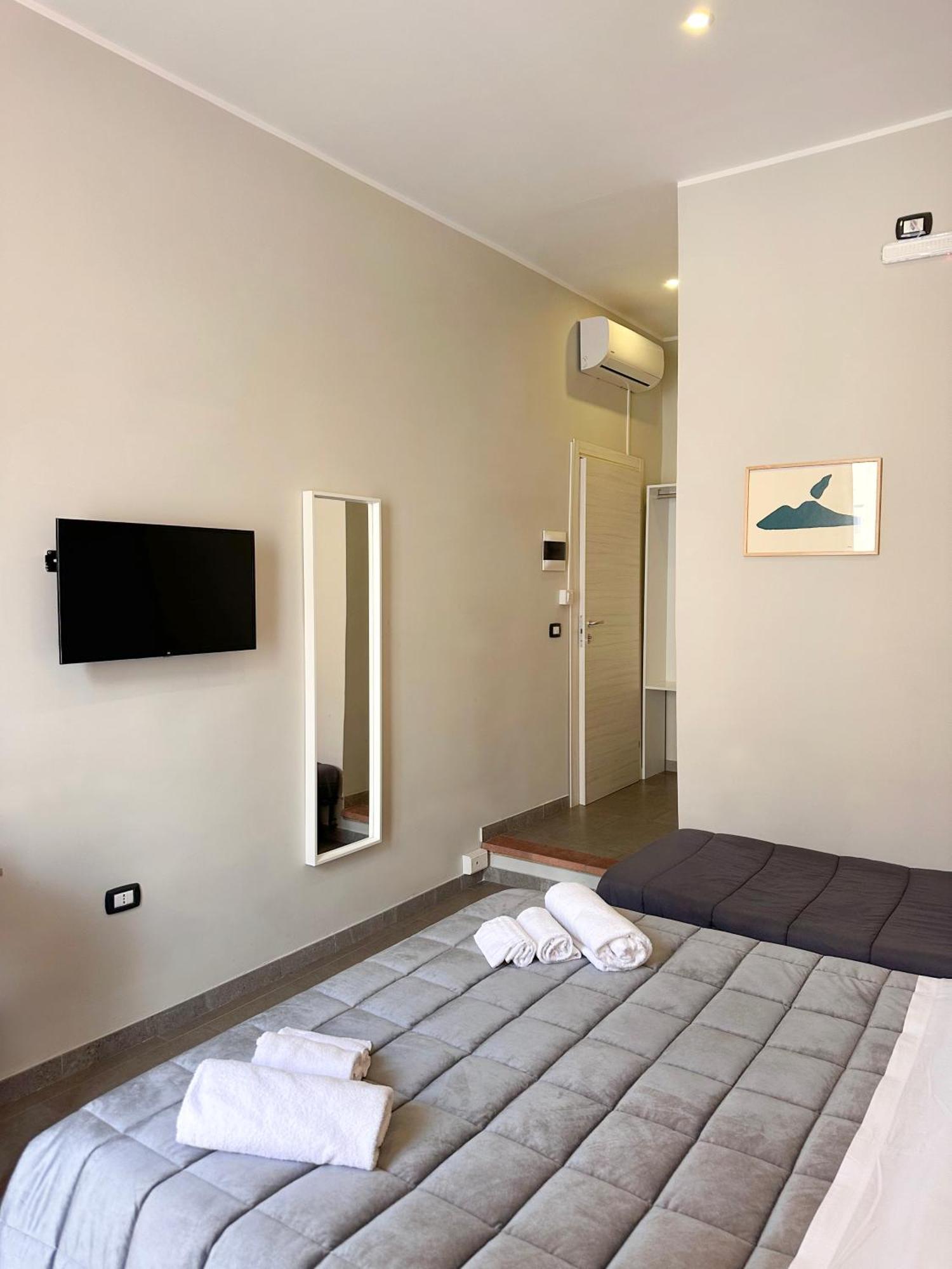 Welcome To I Colori Di Napoli Exterior photo